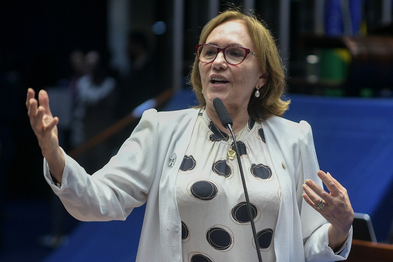 02072024 aprovação pl senado saúde 2.jpg