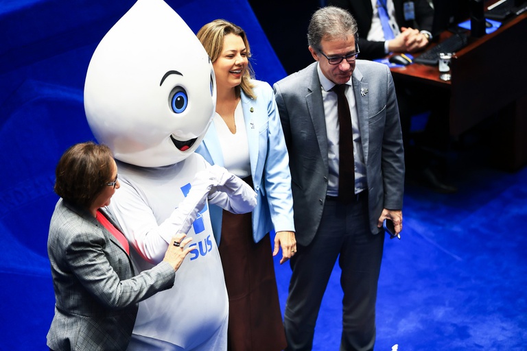 17-09-25 Senado-1001.jpg