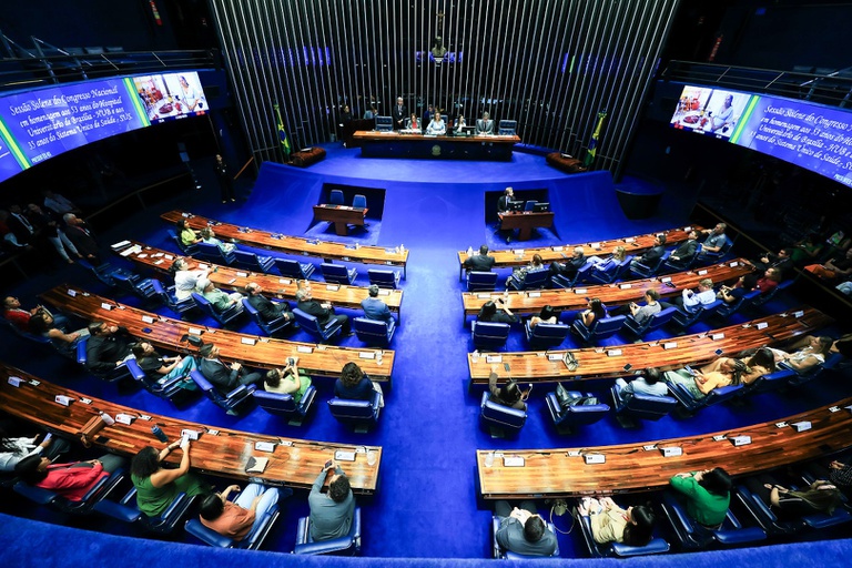 17-09-25 Senado-1012.jpg