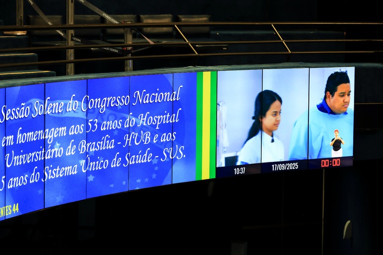 17-09-25 Senado-1016.jpg