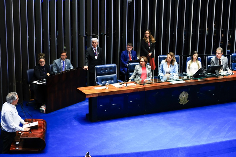 17-09-25 Senado-1026.jpg