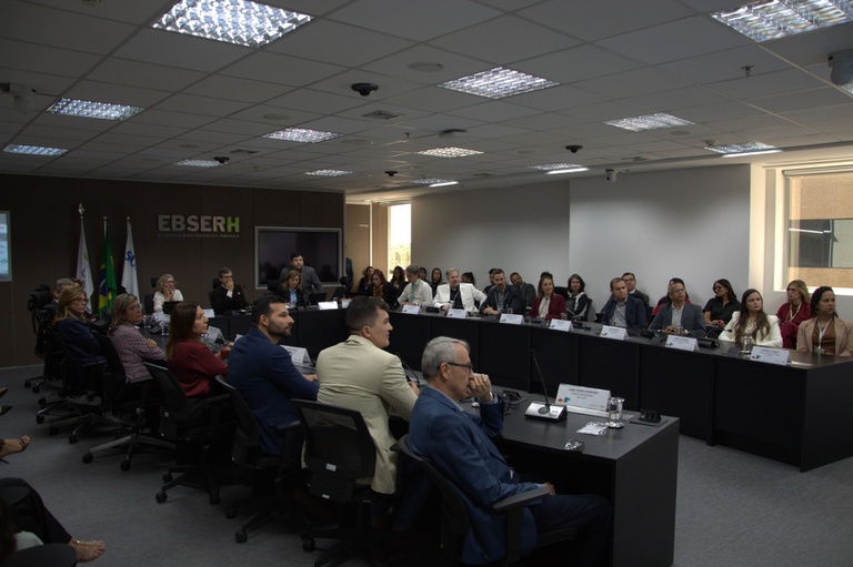 13082025 ebserh encontro colex integração (2).jpg