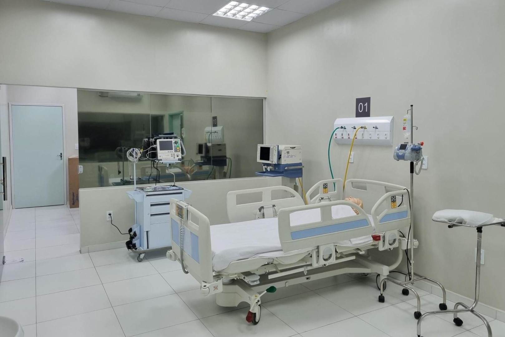 Sala do Centro de Simulação em Saúde do HULW-UFPB
