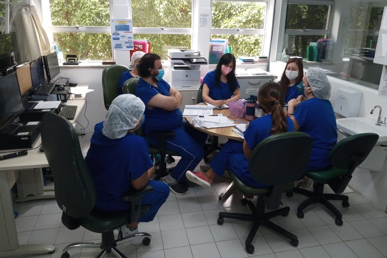 04 Visitas multiprofissionais na UTI Materna.jpeg