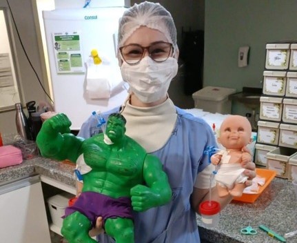 25072024 ebserh humaps-ufms cirurgia boneca 1.jpeg