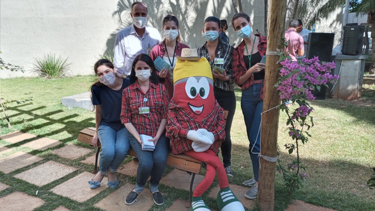 Equipe do Banco de Sangue - Campanha Junho Vermelho - dia 21-06.jpg