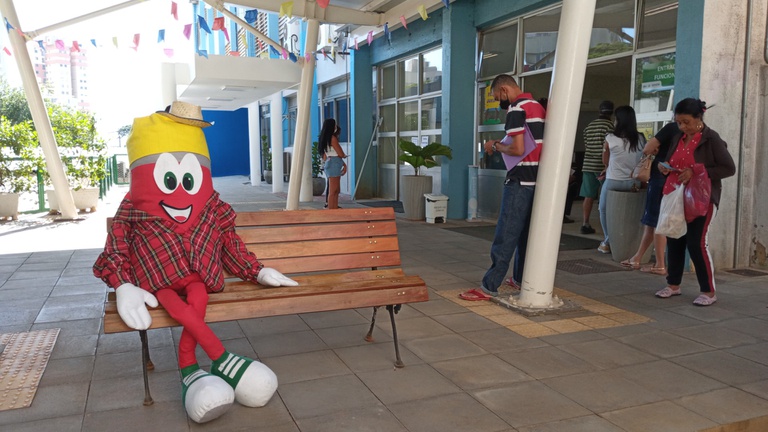 Hemolito em exposição para tirar fotos - dia 21-06.jpg