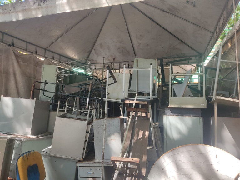 LOTE - MOBILIÁRIOS DE AÇO - 1.jpeg