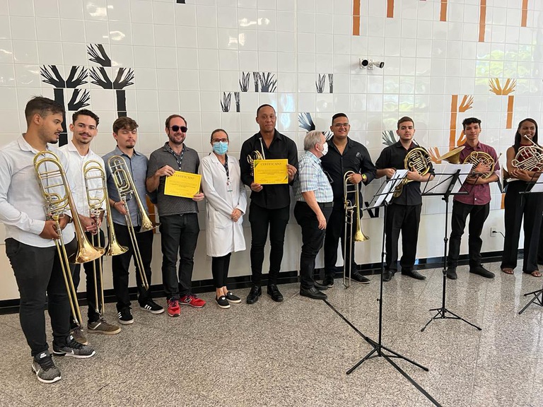 Entrega de certificados - EMAC-UFG.jpeg