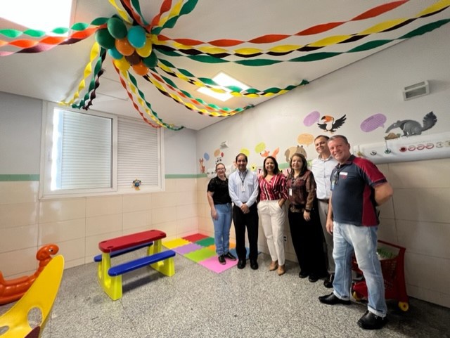 Inauguração da brinquedoteca.jpg