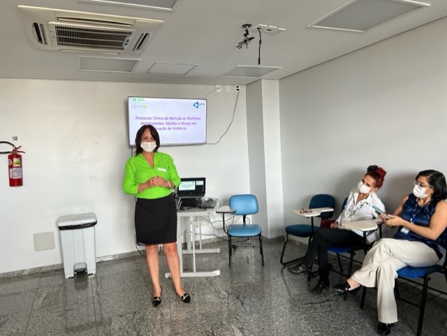 Foto - Dra Emiliana - Promotora de Justiça.jpg