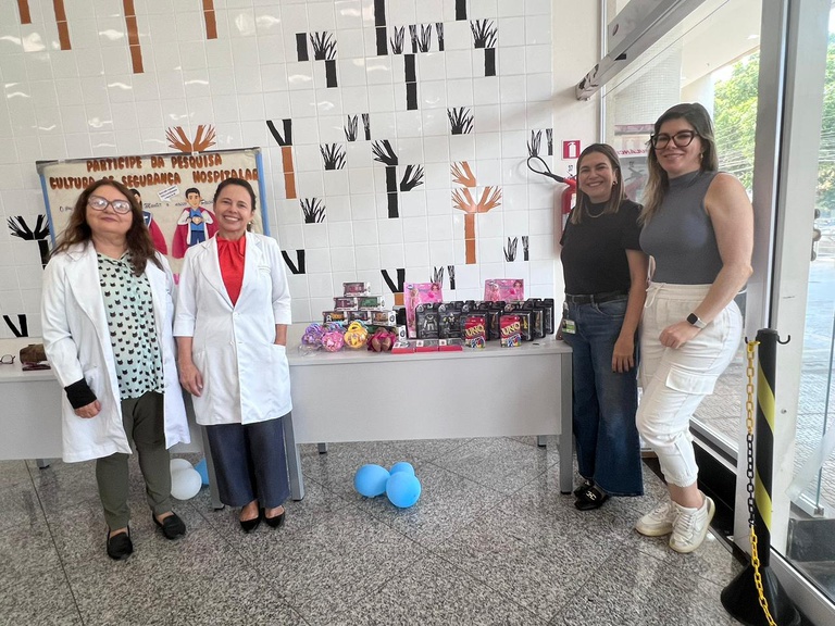 Doações de brinquedos para a Pediatria