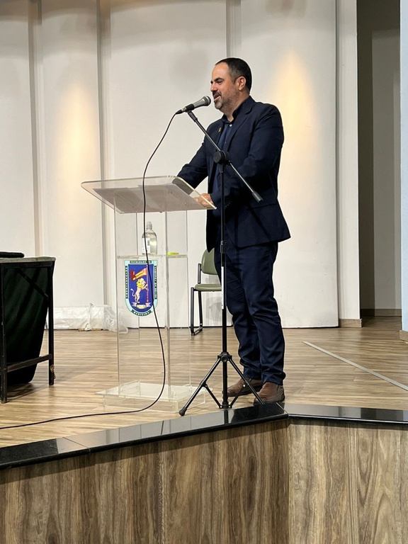 Pró-reitor de pós-graduação Felipe Terrra Martins.jpeg