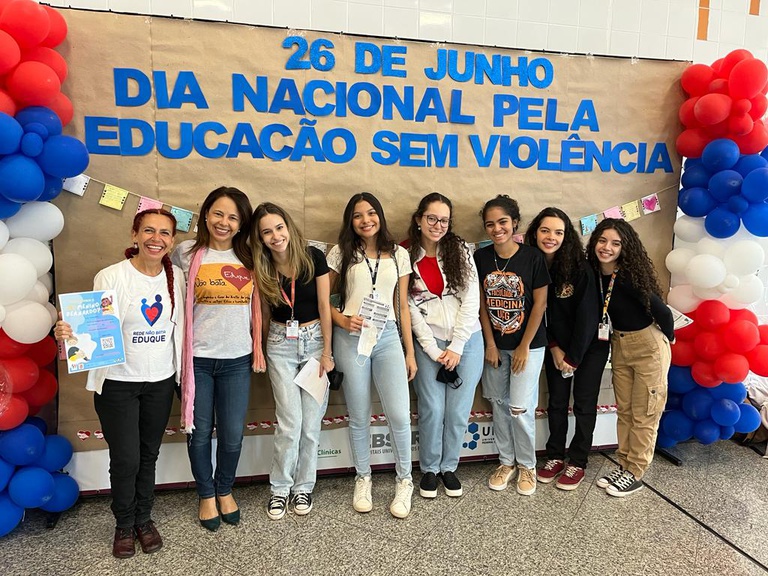 Abertura - Campanha Educação sem violência - Liga de Pediatria - foto 01.jpeg