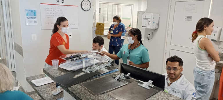 Ação com os profissionais de saúde.jpeg