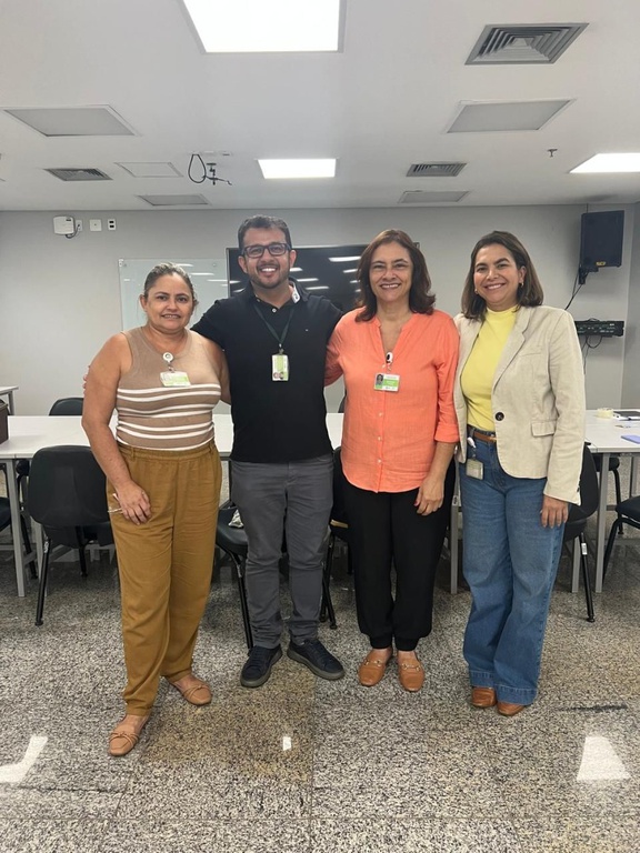 Roda de Conversa no HC-UFG - Janieor Branco (5).jpeg