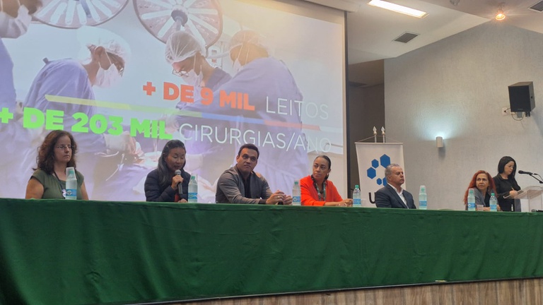 Mesa de abertura - Seminário de Acolhimento dos novos residentes - 2026.jpeg