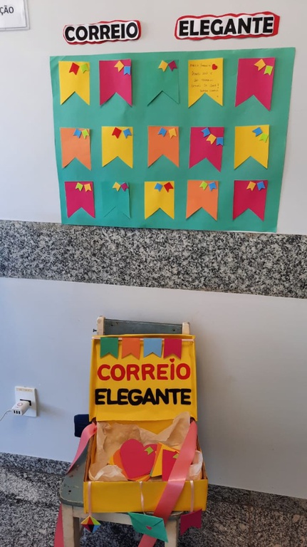 Arraiá na Pediatria  - correio elegante.jpeg