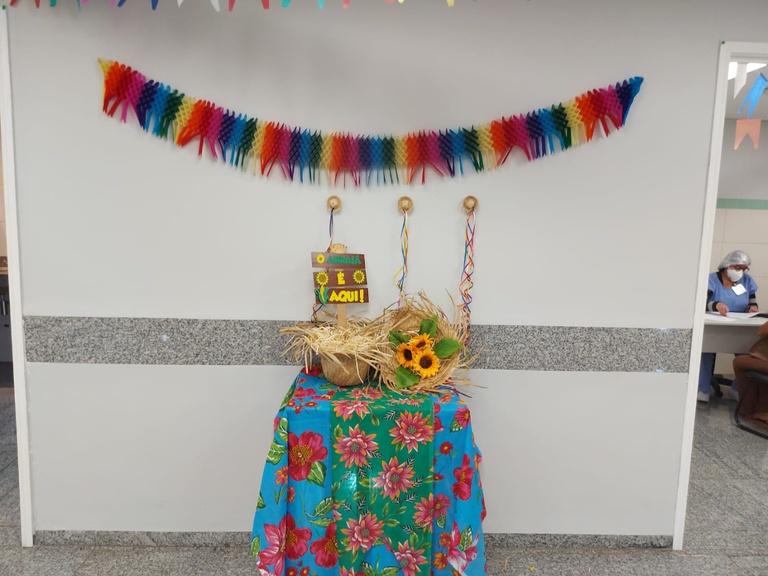 Foto 07 - Decoração Junina na UTI Adulto.jpeg