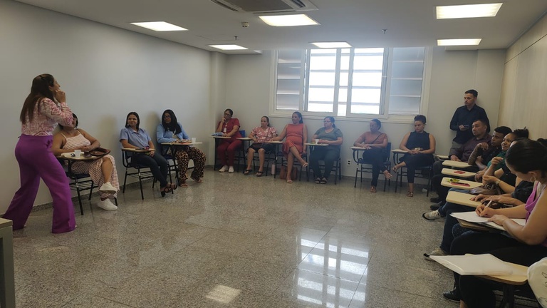 5 CAPACITAÇÃO - GLOBALTECH - Enfermeira Cristal - foto 02.jpeg