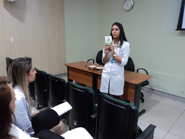 foto06-palestrasobreintoleranciasealergiasalimentaresjpg