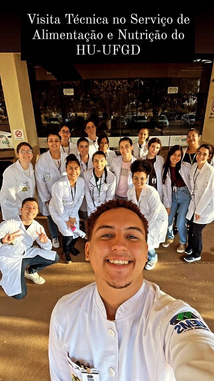 Acadêmicos da UEMS e da Unigran realizam visita técnica no HU-UFGD
