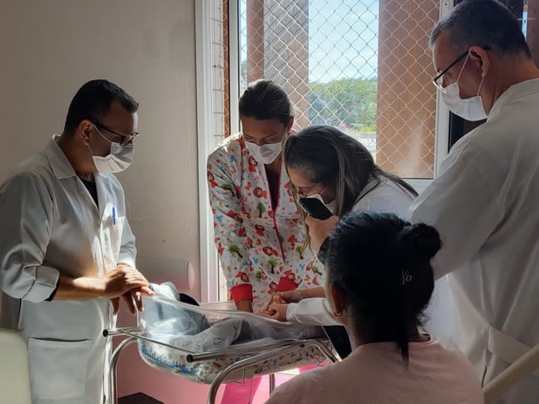 HU-UFGD apoia capacitação de profissionais de saúde do SUS para vacinação contra Tuberculose