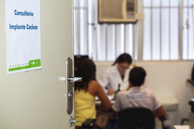 Implante Coclear.jpg