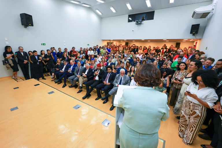 11022025 HUB-1040.jpg