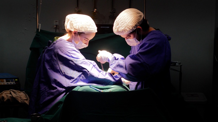 Cirurgia realizada no HUJM durante o Dia E