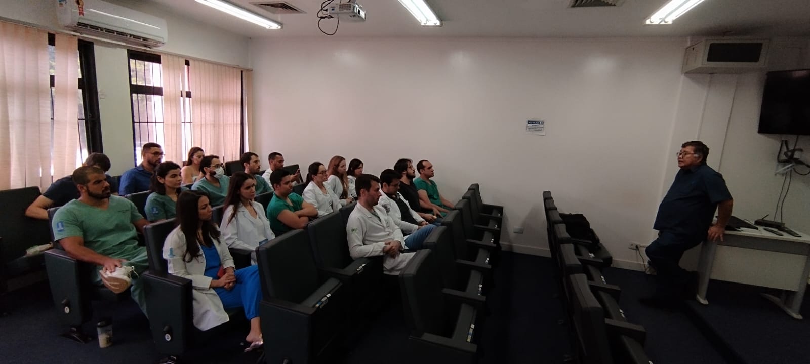 Residentes 2.jpeg