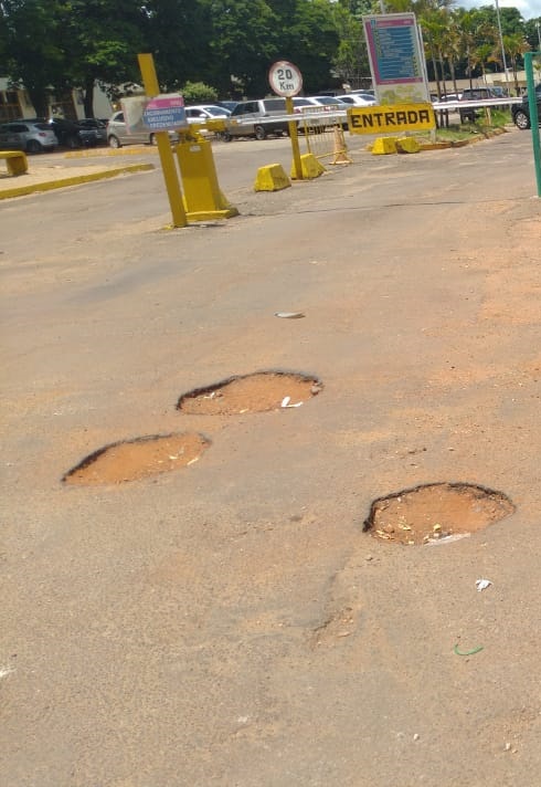 Estacionamento antes da revitalização