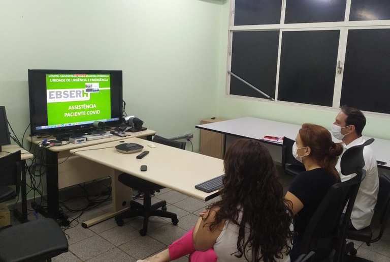 Webaula Covid Raquel Mayara Rodrigo