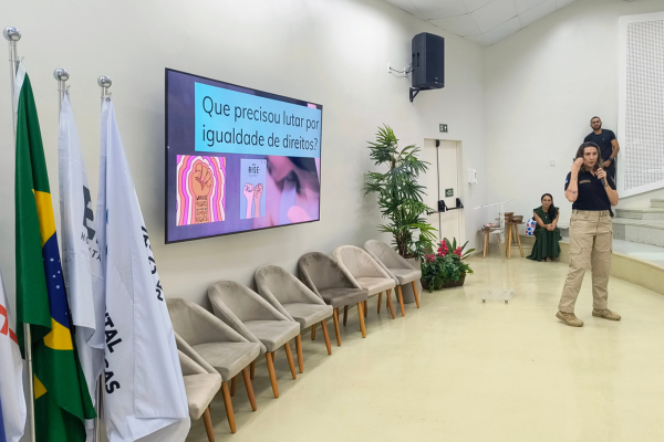 HC-UFPE palestra violência doméstica 8 de março 26 (2).png