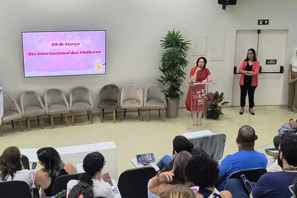 HC-UFPE palestra violência doméstica 8 de março 26 (3).png