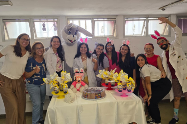 Páscoa na Enfermaria e na brinquedoteca - site (6).png
