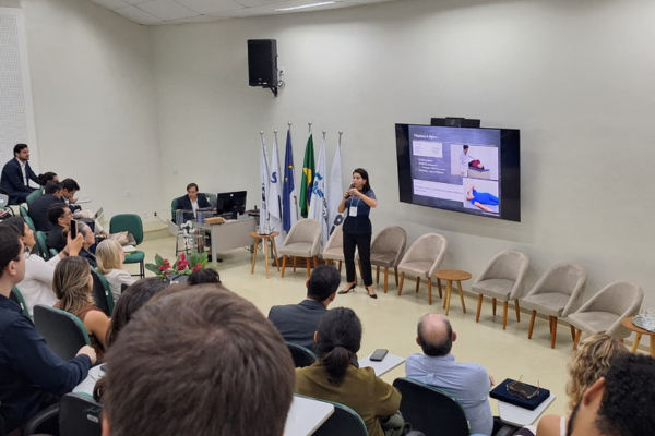 Celebração dos 40 anos da Residência Otorrinolaringologia   - site (9).png