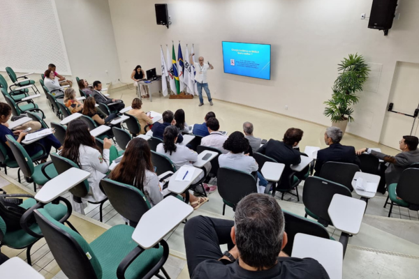 Evento sobre gordura no fígado no HC  - site.png