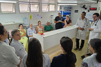 Fonoaudiologia do HC promove ação educativa para equipe multiprofissional e cuidadores de pessoas com disfagia