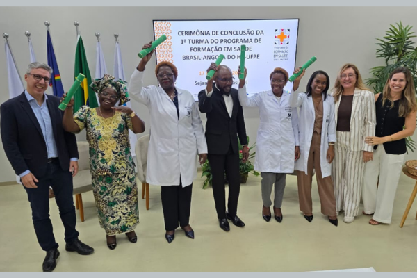 Conclusão de fellowship Brasil - Angola - site (1).png