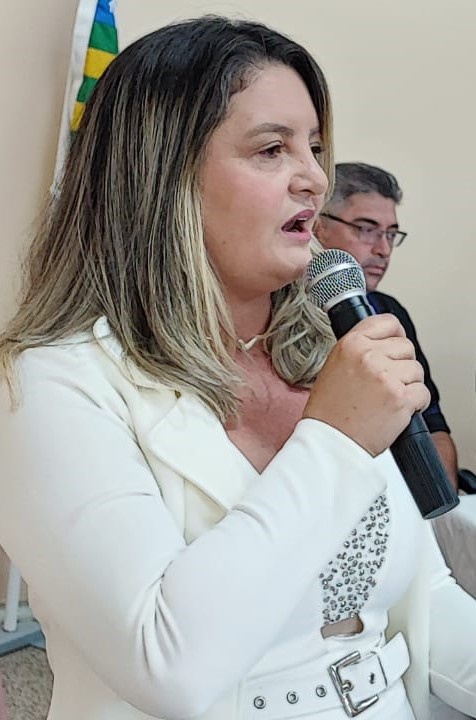 Foto 6- Enfermeira do HU-UFPI Ebserh e uma das organizadoras do evento- Lailda Santos.jpeg