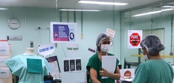 3- Foto Treinamento de Cirurgia Segura.jpeg