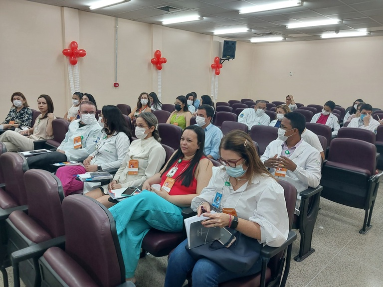 31-03-23- V Curso de Pesquisa Clínica- Foto 4 (2).jpg