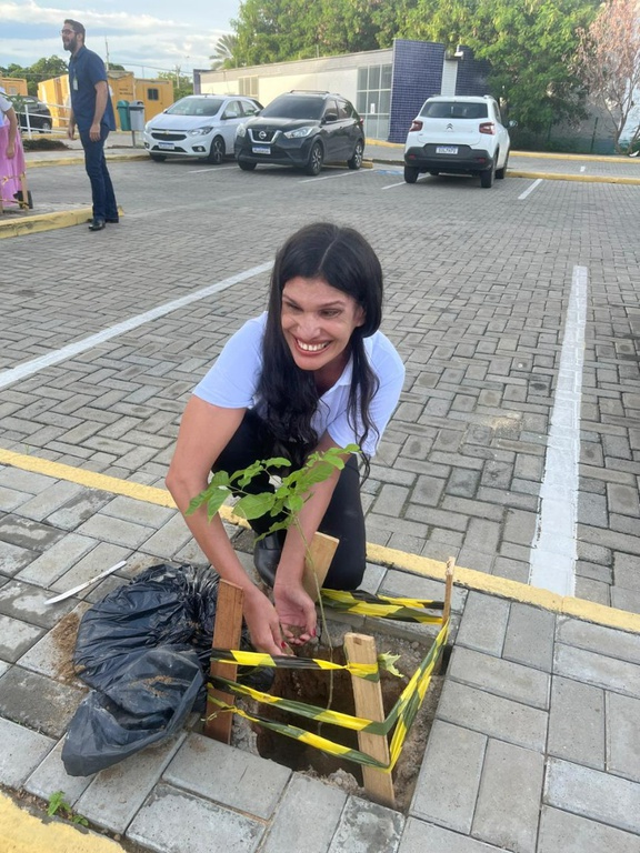 WhatsApp Image 2026-03-05 at 15.37.37 (1).jpeg