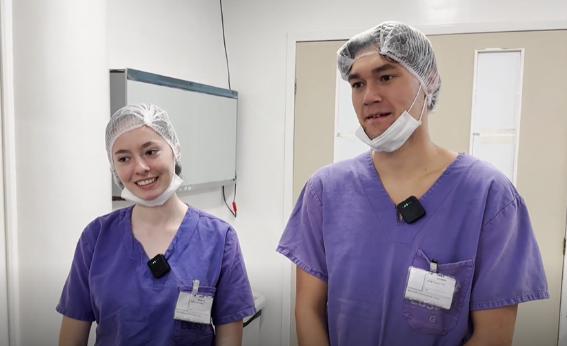 Yséline Lion e Enzo Pouteau - intercambistas franceses