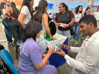 Projeto Acolher+ realizou ações de conscientização contra câncer de ovário no HU-Univasf