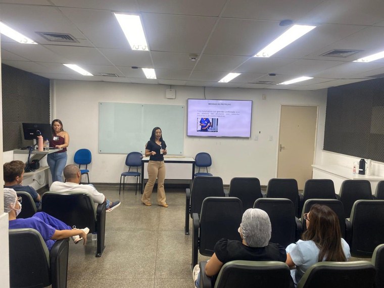 HU-Univasf realiza treinamentos semanais sobre saúde e segurança no trabalho