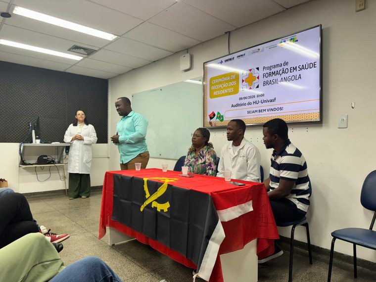 HU-Univasf recebe grupo de estudantes angolanos para estágio a partir de cooperação internacional Brasil-Angola
