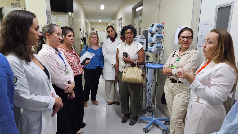 Huab recebe visita técnica de professores da UFMG para cooperação em modelo de atenção obstétrica