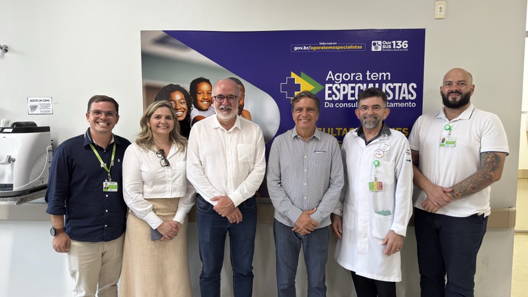 Huab-UFRN recebe visita do secretário estadual de saúde